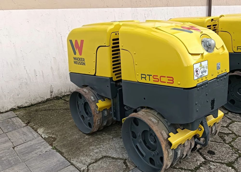 Wacker Neuson RTSC3 - Mini valjak: slika Wacker Neuson RTSC3 - Mini valjak Wacker Neuson RTSC3 - Mini valjak: slika Wacker Neuson RTSC3 - Mini valjak