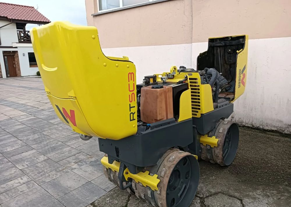 Wacker Neuson RTSC3 - Mini valjak: slika Wacker Neuson RTSC3 - Mini valjak Wacker Neuson RTSC3 - Mini valjak: slika Wacker Neuson RTSC3 - Mini valjak