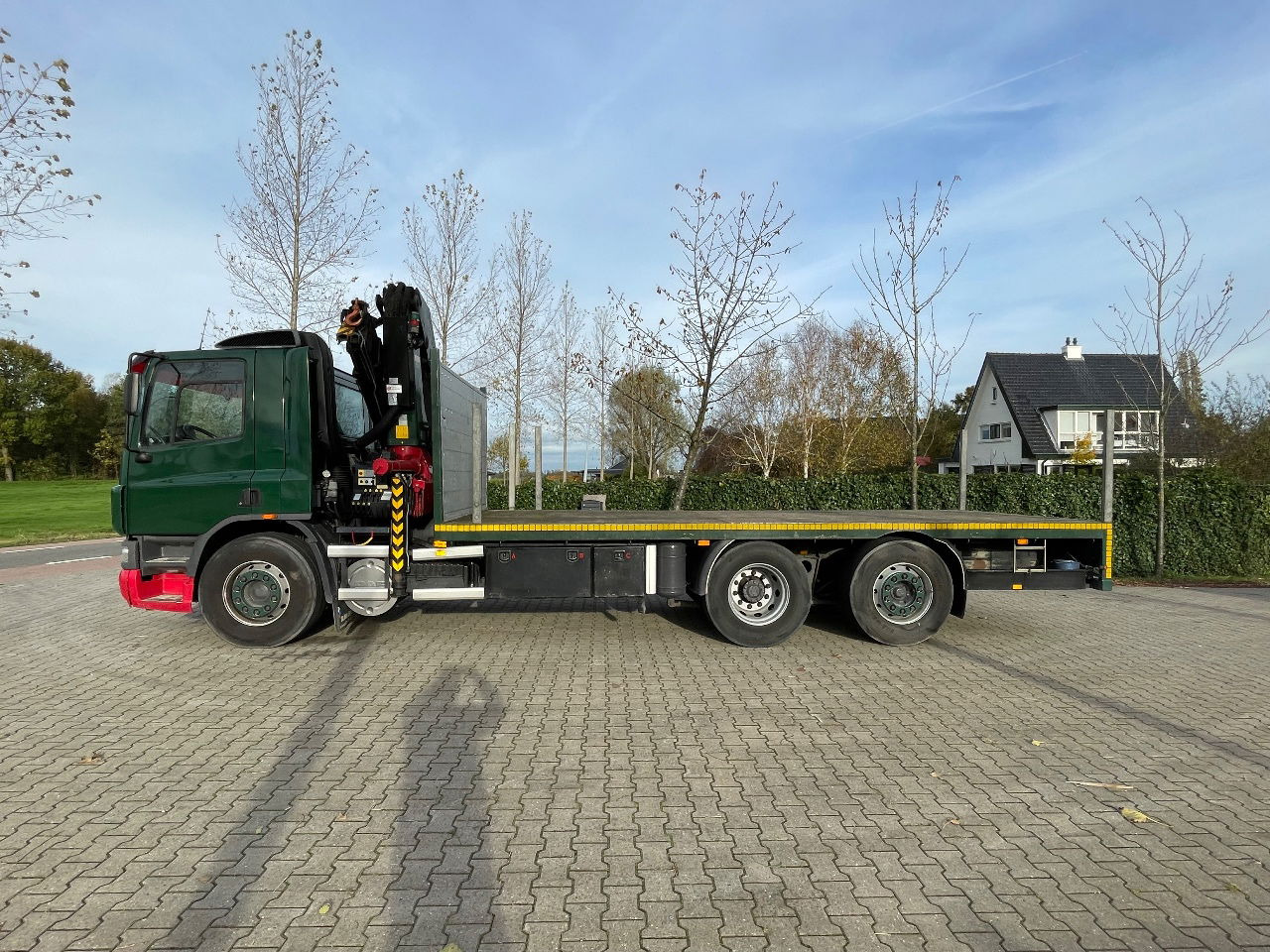 DAF CF 75.310 With Palfinger PK20002 crane - Kamion s otvorenim sandukom, Kamion s kranom: slika DAF CF 75.310 With Palfinger PK20002 crane - Kamion s otvorenim sandukom, Kamion s kranom DAF CF 75.310 With Palfinger PK20002 crane - Kamion s otvorenim sandukom, Kamion s kranom: slika DAF CF 75.310 With Palfinger PK20002 crane - Kamion s otvorenim sandukom, Kamion s kranom