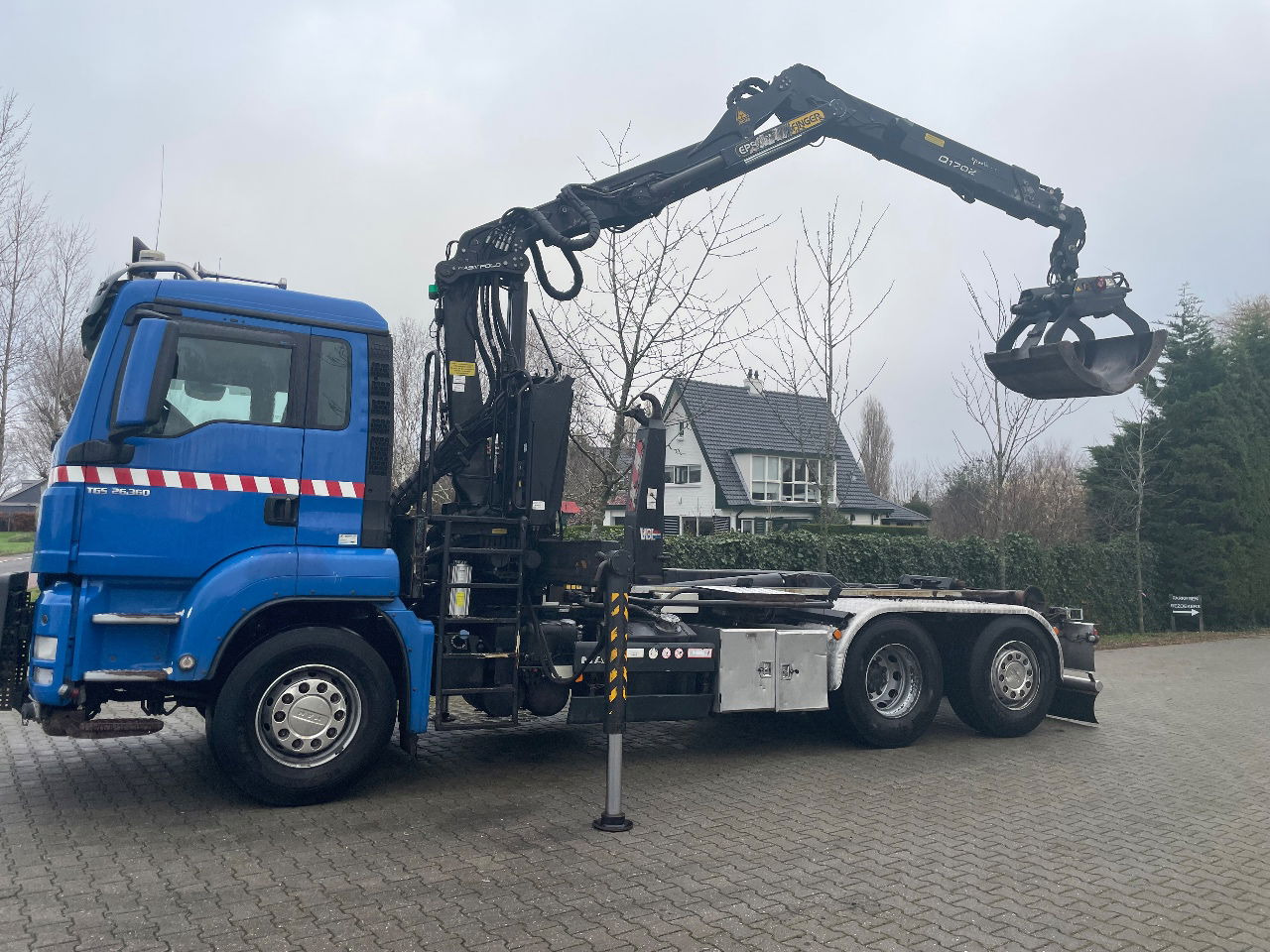 MAN TGS 26.360 with palfinger Z crane, remote controled crane - Transporter kontejnera/ Kamion s izmjenjivim sanducima, Kamion s kranom: slika MAN TGS 26.360 with palfinger Z crane, remote controled crane - Transporter kontejnera/ Kamion s izmjenjivim sanducima, Kamion s kranom MAN TGS 26.360 with palfinger Z crane, remote controled crane - Transporter kontejnera/ Kamion s izmjenjivim sanducima, Kamion s kranom: slika MAN TGS 26.360 with palfinger Z crane, remote controled crane - Transporter kontejnera/ Kamion s izmjenjivim sanducima, Kamion s kranom