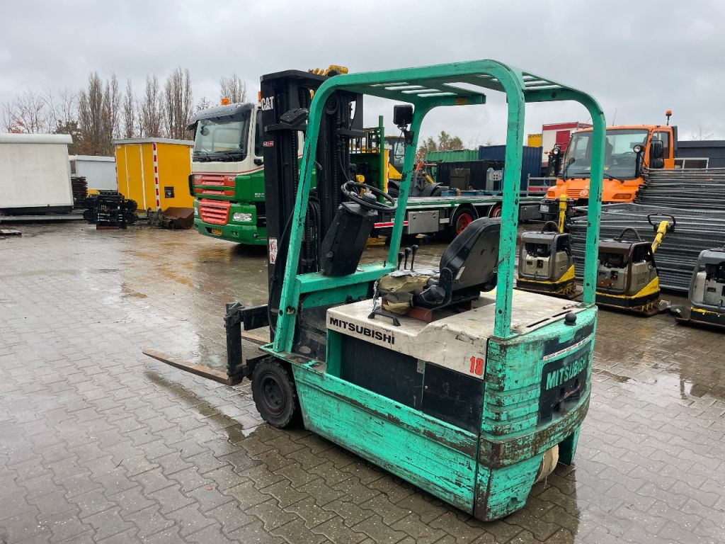 Mitsubishi FBS18-48s Elektrische heftruck triplo freelift 480cm - Viličar: slika Mitsubishi FBS18-48s Elektrische heftruck triplo freelift 480cm - Viličar Mitsubishi FBS18-48s Elektrische heftruck triplo freelift 480cm - Viličar: slika Mitsubishi FBS18-48s Elektrische heftruck triplo freelift 480cm - Viličar