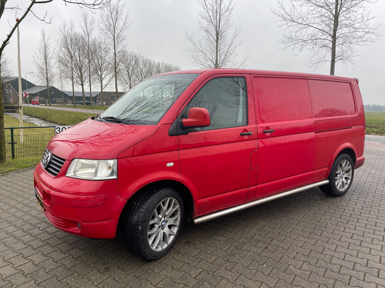 Volkswagen Transporter t5 2.5 L2 dubbele schuifdeur - Mali kombi: slika Volkswagen Transporter t5 2.5 L2 dubbele schuifdeur - Mali kombi Volkswagen Transporter t5 2.5 L2 dubbele schuifdeur - Mali kombi: slika Volkswagen Transporter t5 2.5 L2 dubbele schuifdeur - Mali kombi