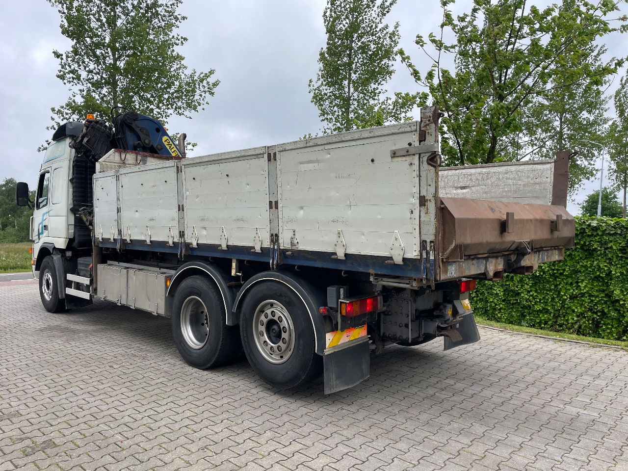 Volvo FM 7 310hp with Palfinger PK21000 with remote and tipper - Kiper, Kamion s kranom: slika Volvo FM 7 310hp with Palfinger PK21000 with remote and tipper - Kiper, Kamion s kranom Volvo FM 7 310hp with Palfinger PK21000 with remote and tipper - Kiper, Kamion s kranom: slika Volvo FM 7 310hp with Palfinger PK21000 with remote and tipper - Kiper, Kamion s kranom