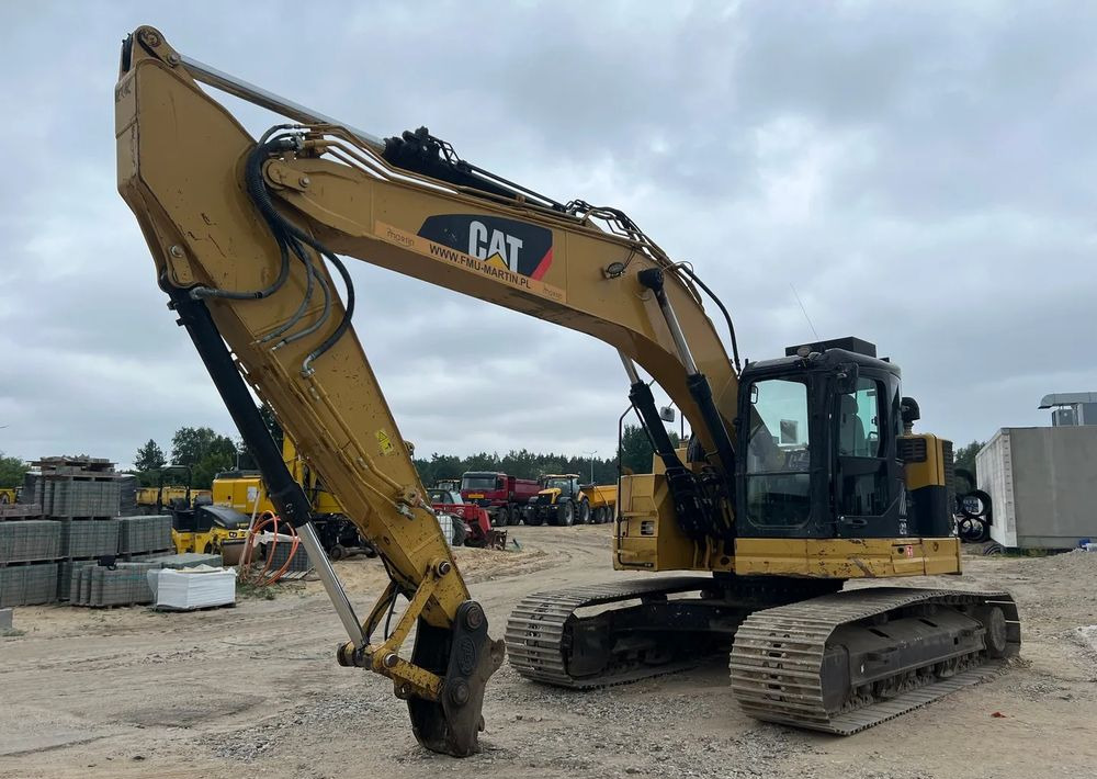 Caterpillar Caterpillar 321 DLCR - Bager gusjeničar: slika Caterpillar Caterpillar 321 DLCR - Bager gusjeničar Caterpillar Caterpillar 321 DLCR - Bager gusjeničar: slika Caterpillar Caterpillar 321 DLCR - Bager gusjeničar