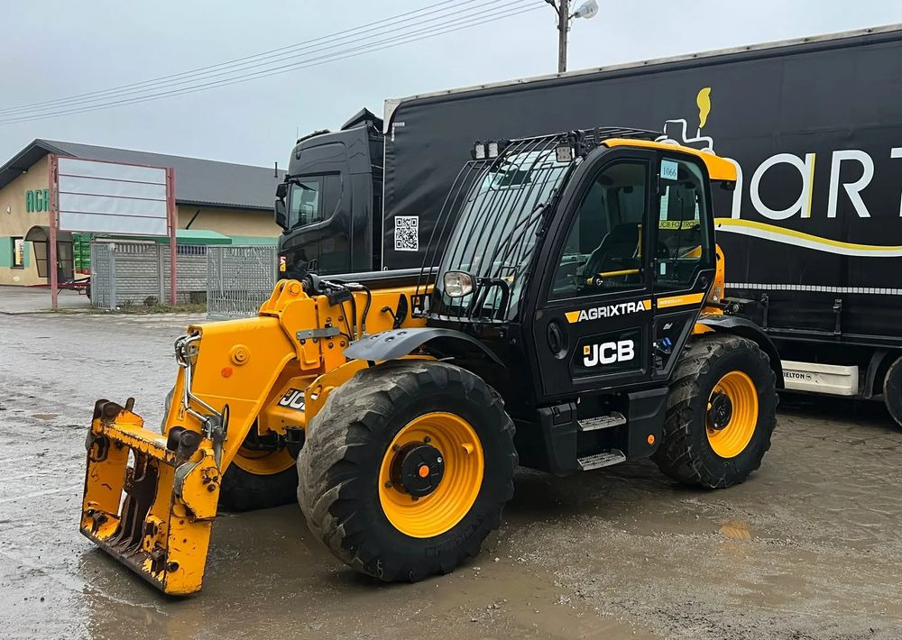 JCB 536-95 Agri-Xtra - Teleskopski rukovatelj: slika JCB 536-95 Agri-Xtra - Teleskopski rukovatelj JCB 536-95 Agri-Xtra - Teleskopski rukovatelj: slika JCB 536-95 Agri-Xtra - Teleskopski rukovatelj