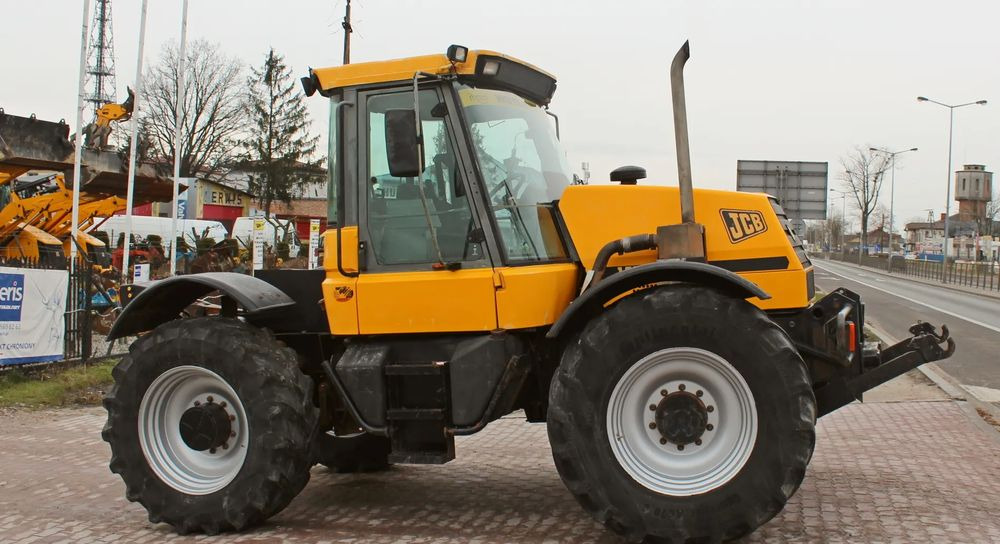 JCB Fastrac 155-65 - Traktor: slika JCB Fastrac 155-65 - Traktor JCB Fastrac 155-65 - Traktor: slika JCB Fastrac 155-65 - Traktor