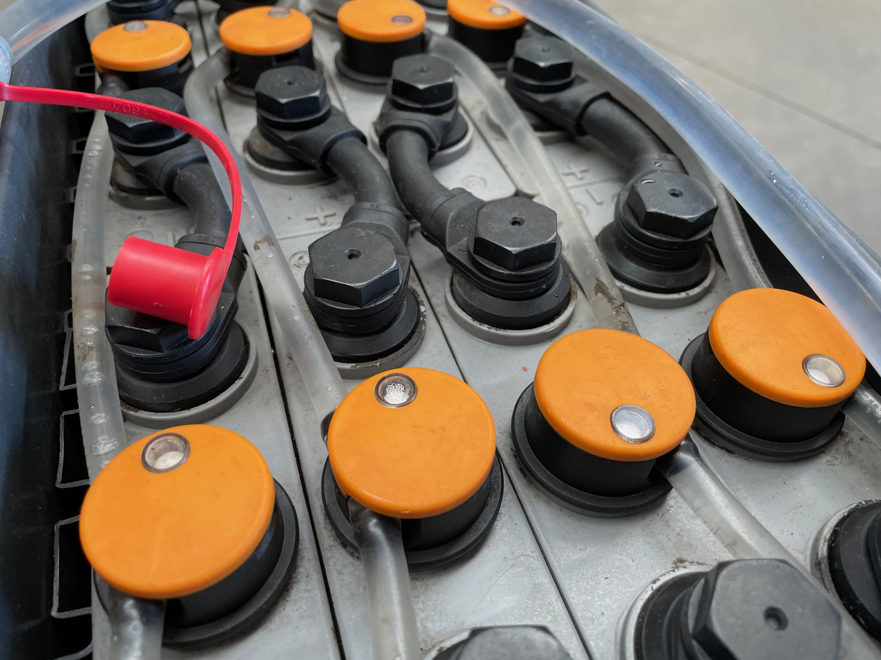 24 Volt I 2PzS 250 - Akumulator za Oprema za rukovanje materijalima: slika 24 Volt I 2PzS 250 - Akumulator za Oprema za rukovanje materijalima 24 Volt I 2PzS 250 - Akumulator za Oprema za rukovanje materijalima: slika 24 Volt I 2PzS 250 - Akumulator za Oprema za rukovanje materijalima