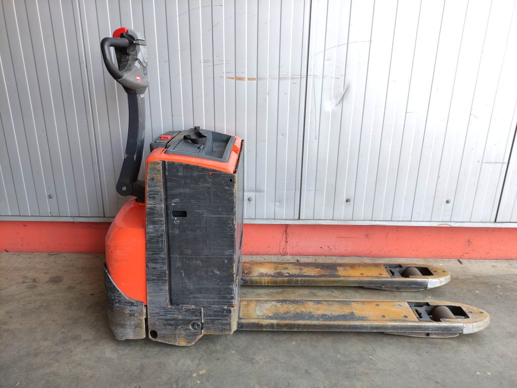 BT LWE200 - Paletni viličar: slika BT LWE200 - Paletni viličar BT LWE200 - Paletni viličar: slika BT LWE200 - Paletni viličar