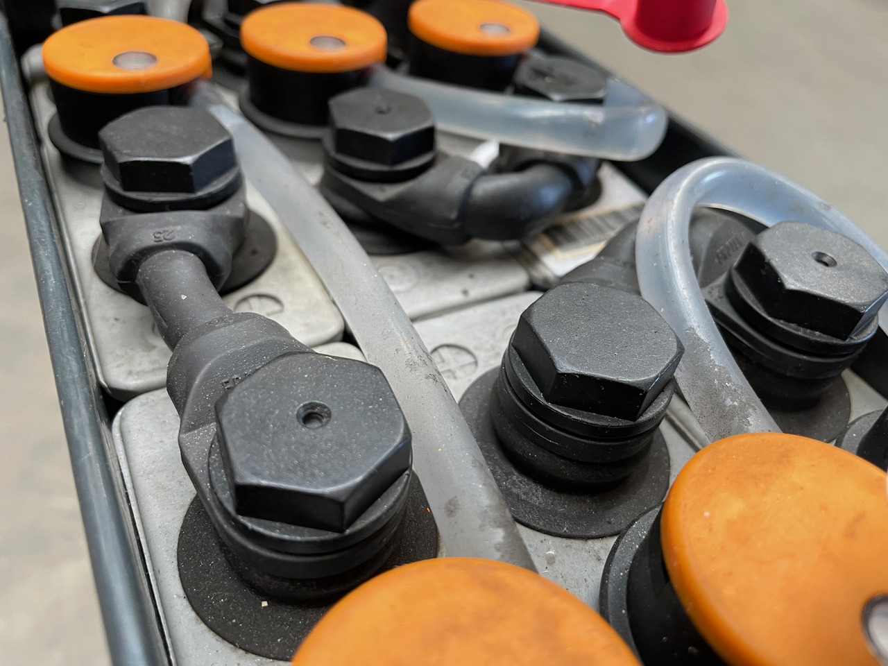 Exide 24 Volt I 2EPzB 200 - Akumulator za Oprema za rukovanje materijalima: slika Exide 24 Volt I 2EPzB 200 - Akumulator za Oprema za rukovanje materijalima Exide 24 Volt I 2EPzB 200 - Akumulator za Oprema za rukovanje materijalima: slika Exide 24 Volt I 2EPzB 200 - Akumulator za Oprema za rukovanje materijalima