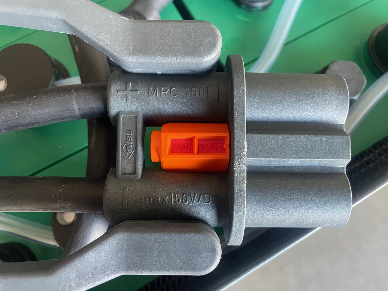 Hoppecke 48V 4 HPzS 500 - Akumulator za Oprema za rukovanje materijalima: slika Hoppecke 48V 4 HPzS 500 - Akumulator za Oprema za rukovanje materijalima Hoppecke 48V 4 HPzS 500 - Akumulator za Oprema za rukovanje materijalima: slika Hoppecke 48V 4 HPzS 500 - Akumulator za Oprema za rukovanje materijalima