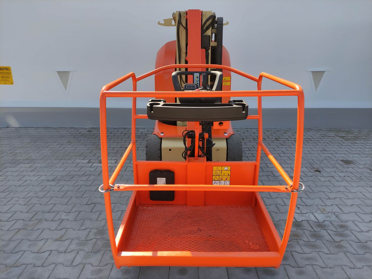 JLG Toucan 12 E (LACK NEU) - Platforma za podizanje stupa u okomitom položaju: slika JLG Toucan 12 E (LACK NEU) - Platforma za podizanje stupa u okomitom položaju JLG Toucan 12 E (LACK NEU) - Platforma za podizanje stupa u okomitom položaju: slika JLG Toucan 12 E (LACK NEU) - Platforma za podizanje stupa u okomitom položaju