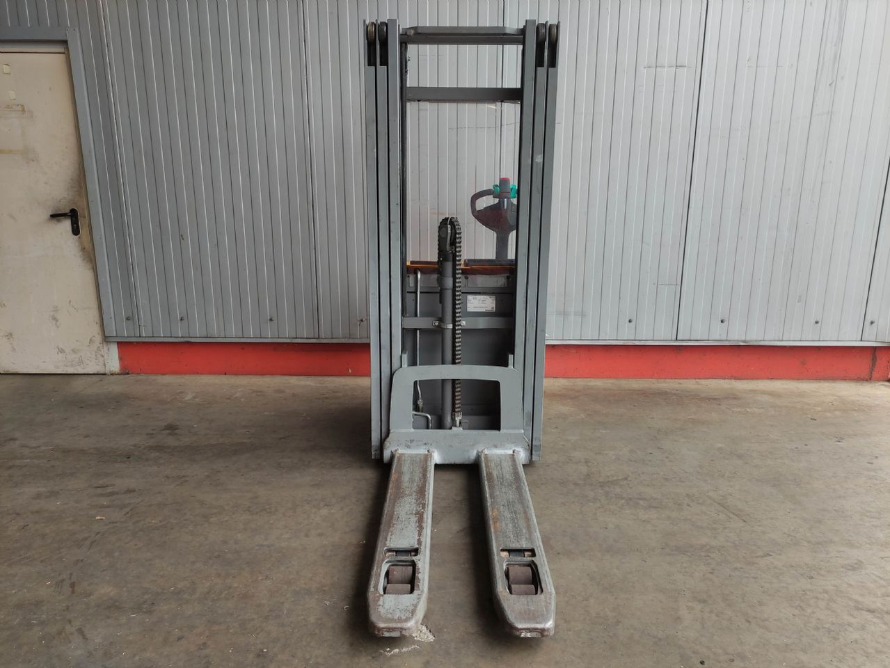 Jungheinrich EJC 216 Z - Slagač stoga: slika Jungheinrich EJC 216 Z - Slagač stoga Jungheinrich EJC 216 Z - Slagač stoga: slika Jungheinrich EJC 216 Z - Slagač stoga