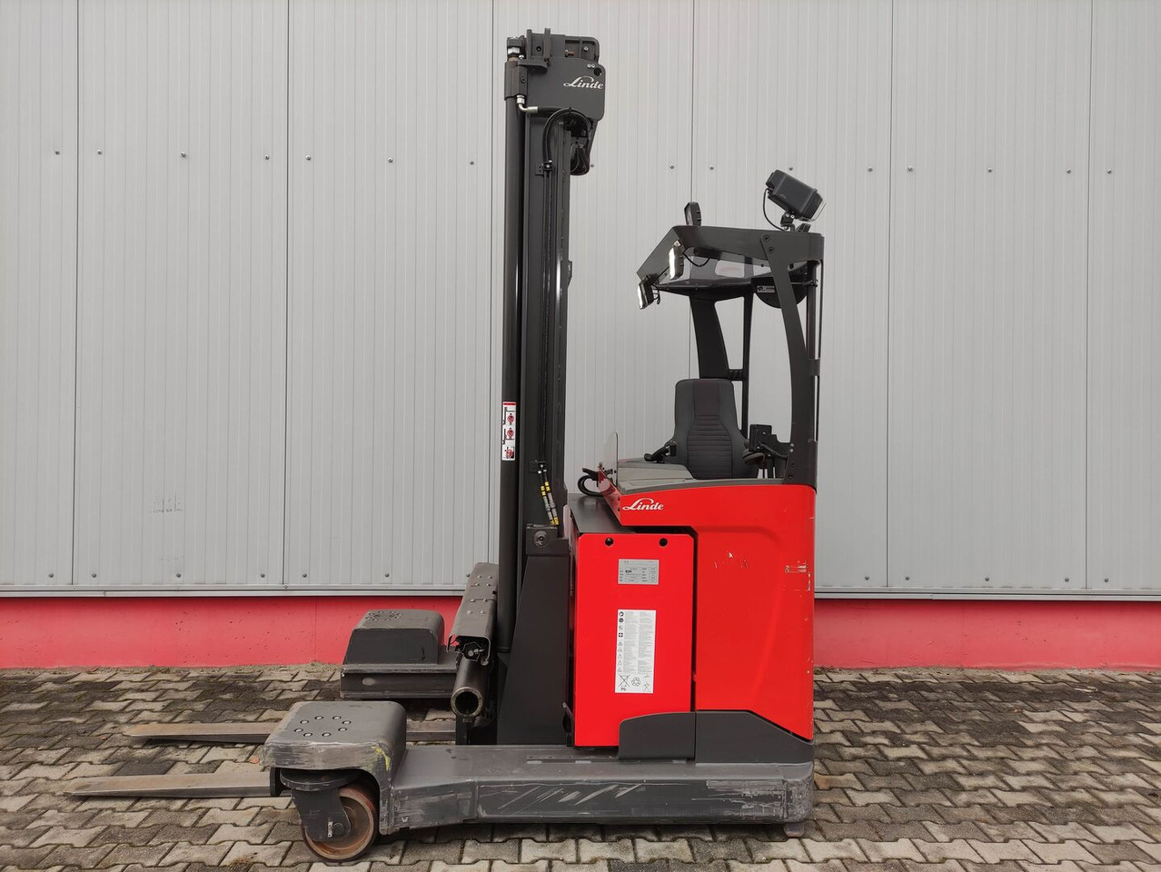 Linde R25F (UFW250TFVRF635) - Regalni viličar: slika Linde R25F (UFW250TFVRF635) - Regalni viličar Linde R25F (UFW250TFVRF635) - Regalni viličar: slika Linde R25F (UFW250TFVRF635) - Regalni viličar
