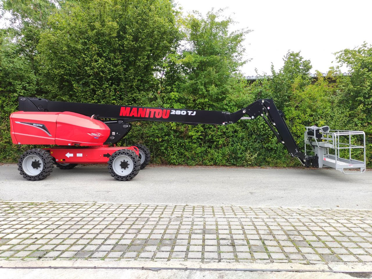 Manitou 280 TJ ST5 S1 - Zglobni krak: slika Manitou 280 TJ ST5 S1 - Zglobni krak Manitou 280 TJ ST5 S1 - Zglobni krak: slika Manitou 280 TJ ST5 S1 - Zglobni krak
