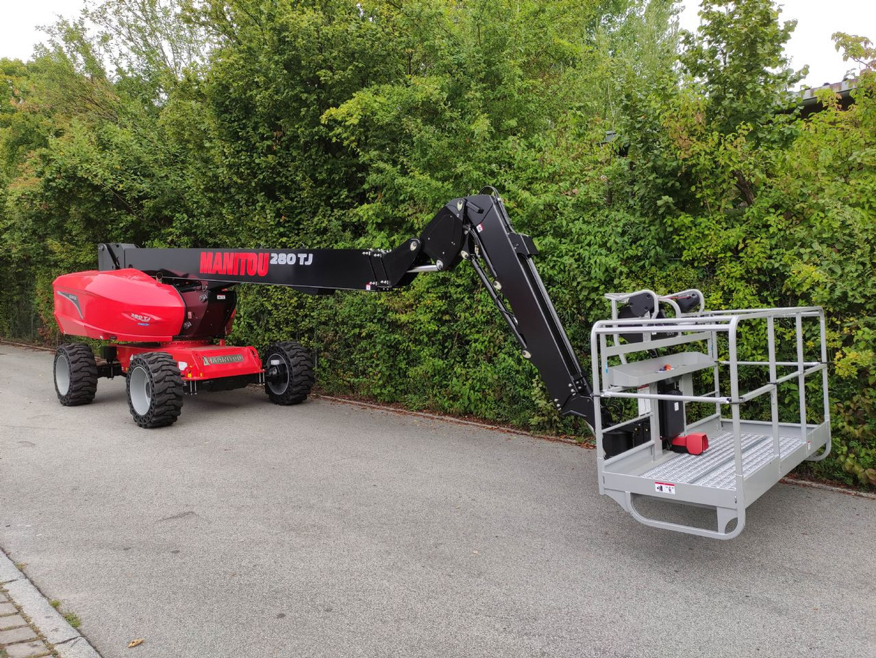 Manitou 280 TJ ST5 S1 - Zglobni krak: slika Manitou 280 TJ ST5 S1 - Zglobni krak Manitou 280 TJ ST5 S1 - Zglobni krak: slika Manitou 280 TJ ST5 S1 - Zglobni krak