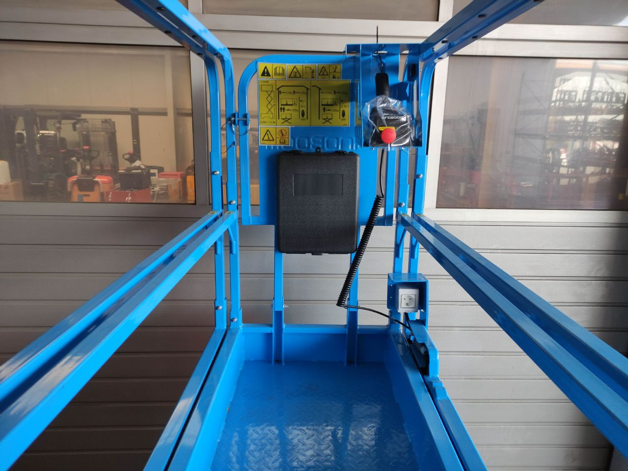 Sinoboom 1932ME/GTJZ0608ME *NEU* - Škarasta podizna platforma: slika Sinoboom 1932ME/GTJZ0608ME *NEU* - Škarasta podizna platforma Sinoboom 1932ME/GTJZ0608ME *NEU* - Škarasta podizna platforma: slika Sinoboom 1932ME/GTJZ0608ME *NEU* - Škarasta podizna platforma