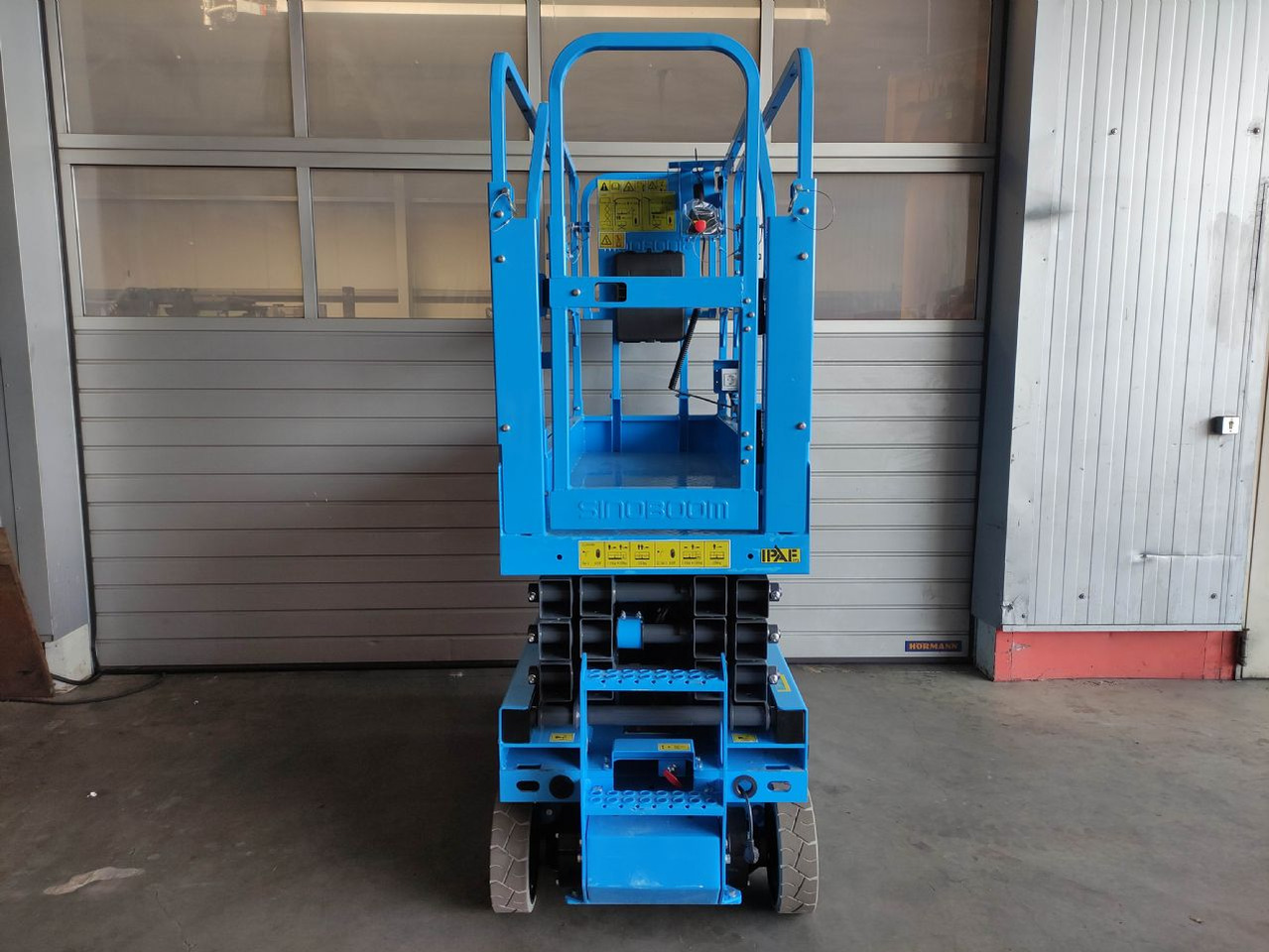 Sinoboom 1932ME/GTJZ0608ME *NEU* - Škarasta podizna platforma: slika Sinoboom 1932ME/GTJZ0608ME *NEU* - Škarasta podizna platforma Sinoboom 1932ME/GTJZ0608ME *NEU* - Škarasta podizna platforma: slika Sinoboom 1932ME/GTJZ0608ME *NEU* - Škarasta podizna platforma