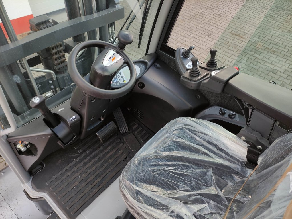 Still RX60-80/900 - Električni viličar: slika Still RX60-80/900 - Električni viličar Still RX60-80/900 - Električni viličar: slika Still RX60-80/900 - Električni viličar