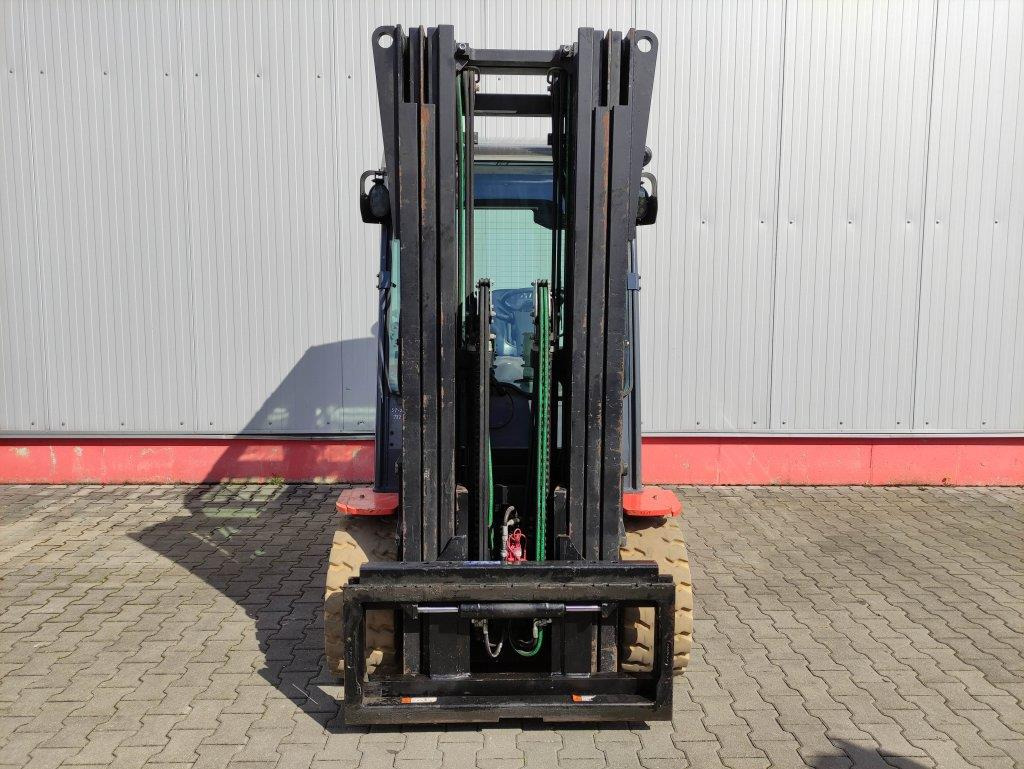 Toyota Traigo 80-8FBMT45 - Električni viličar: slika Toyota Traigo 80-8FBMT45 - Električni viličar Toyota Traigo 80-8FBMT45 - Električni viličar: slika Toyota Traigo 80-8FBMT45 - Električni viličar