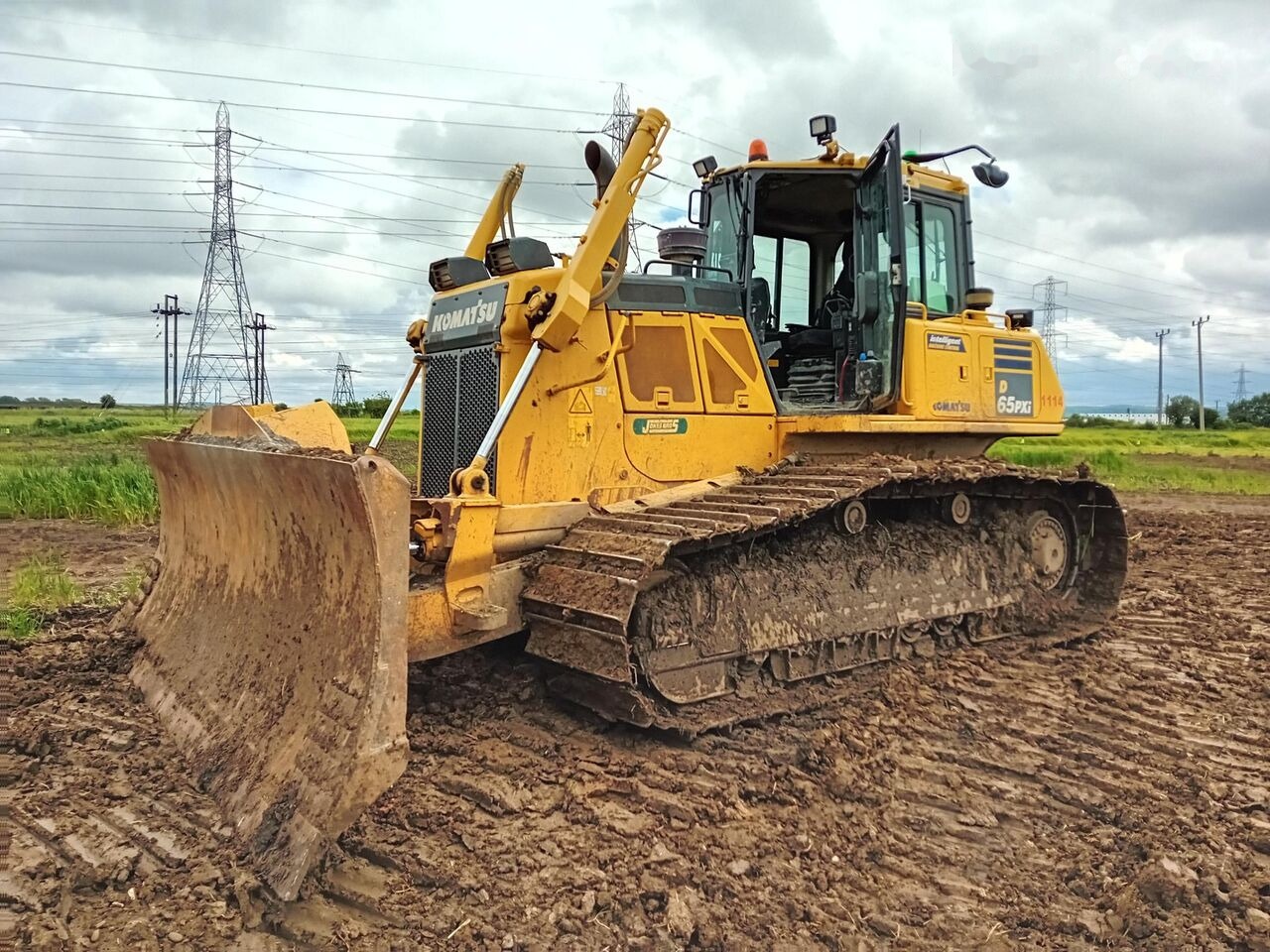 Komatsu D65PXI-18 - Buldožer: slika Komatsu D65PXI-18 - Buldožer Komatsu D65PXI-18 - Buldožer: slika Komatsu D65PXI-18 - Buldožer