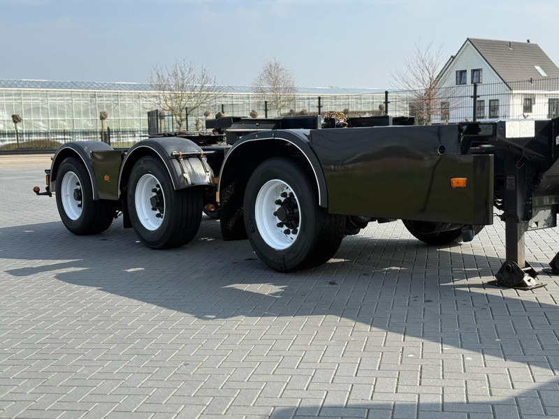 D-Tec CTD-41-03D TIPPER, CONTAINER, STEERING, LIFT AXLE. - Transporter kontejnera/ Poluprikolica s izmjenjivim sanducima: slika D-Tec CTD-41-03D TIPPER, CONTAINER, STEERING, LIFT AXLE. - Transporter kontejnera/ Poluprikolica s izmjenjivim sanducima D-Tec CTD-41-03D TIPPER, CONTAINER, STEERING, LIFT AXLE. - Transporter kontejnera/ Poluprikolica s izmjenjivim sanducima: slika D-Tec CTD-41-03D TIPPER, CONTAINER, STEERING, LIFT AXLE. - Transporter kontejnera/ Poluprikolica s izmjenjivim sanducima
