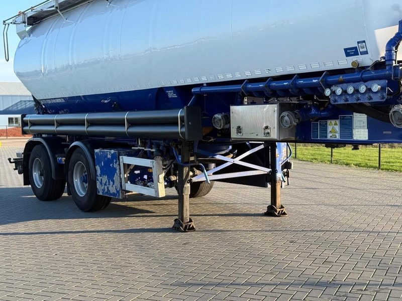 Feldbinder EUT 45.2 VERWEEG TRAILER, CITY, ACHTERAS GESTUURD, 45,2 KUUB, 7 VAKKEN. - Poluprikolica cisterna: slika Feldbinder EUT 45.2 VERWEEG TRAILER, CITY, ACHTERAS GESTUURD, 45,2 KUUB, 7 VAKKEN. - Poluprikolica cisterna Feldbinder EUT 45.2 VERWEEG TRAILER, CITY, ACHTERAS GESTUURD, 45,2 KUUB, 7 VAKKEN. - Poluprikolica cisterna: slika Feldbinder EUT 45.2 VERWEEG TRAILER, CITY, ACHTERAS GESTUURD, 45,2 KUUB, 7 VAKKEN. - Poluprikolica cisterna