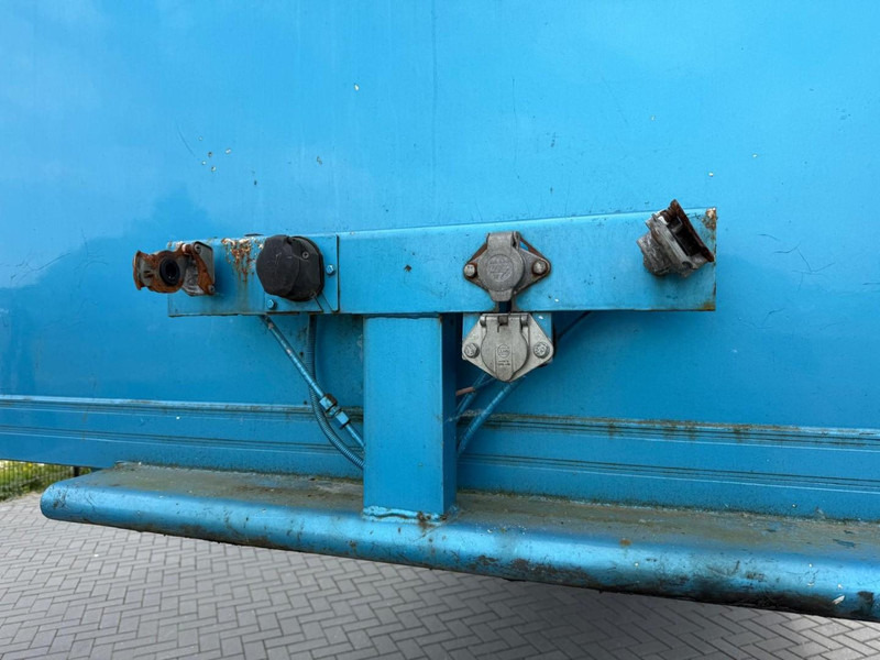 Floor FLO 12 202A 2 ASSEN, LAADKLEP. - Poluprikolica sa zatvorenim sandukom: slika Floor FLO 12 202A 2 ASSEN, LAADKLEP. - Poluprikolica sa zatvorenim sandukom Floor FLO 12 202A 2 ASSEN, LAADKLEP. - Poluprikolica sa zatvorenim sandukom: slika Floor FLO 12 202A 2 ASSEN, LAADKLEP. - Poluprikolica sa zatvorenim sandukom