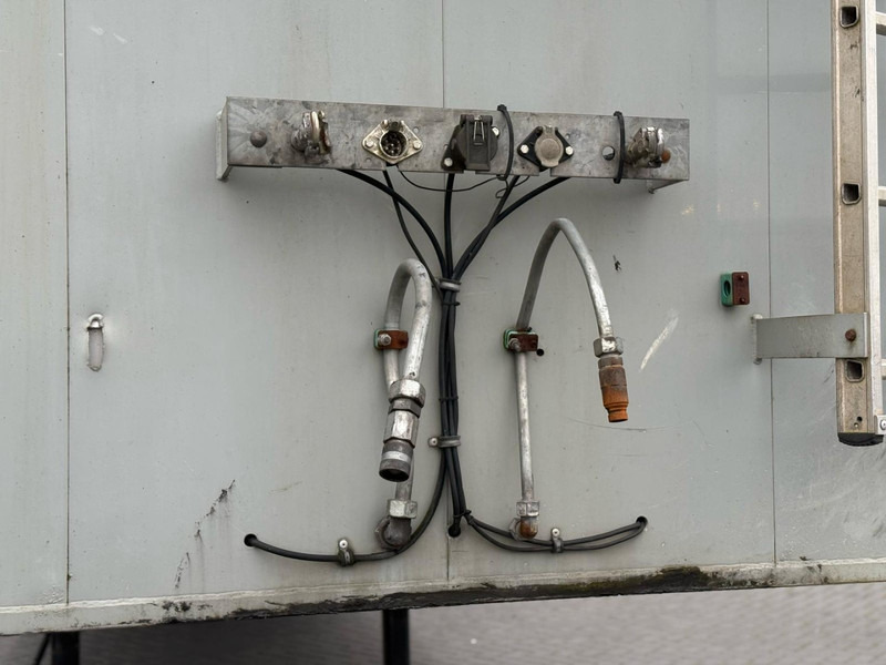 Knapen KOCF 100 NL TRAILER, STAR, GOOD FLOOR, 10-2000. - Poluprikolica s pokretnim podom: slika Knapen KOCF 100 NL TRAILER, STAR, GOOD FLOOR, 10-2000. - Poluprikolica s pokretnim podom Knapen KOCF 100 NL TRAILER, STAR, GOOD FLOOR, 10-2000. - Poluprikolica s pokretnim podom: slika Knapen KOCF 100 NL TRAILER, STAR, GOOD FLOOR, 10-2000. - Poluprikolica s pokretnim podom