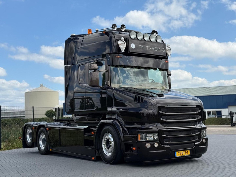Scania R 580 LB 6X2 HNB TORPEDO, NIEUW STAAT, VOL OPTIES, SHOW TRUCK, VOL!! - Tegljač: slika Scania R 580 LB 6X2 HNB TORPEDO, NIEUW STAAT, VOL OPTIES, SHOW TRUCK, VOL!! - Tegljač Scania R 580 LB 6X2 HNB TORPEDO, NIEUW STAAT, VOL OPTIES, SHOW TRUCK, VOL!! - Tegljač: slika Scania R 580 LB 6X2 HNB TORPEDO, NIEUW STAAT, VOL OPTIES, SHOW TRUCK, VOL!! - Tegljač