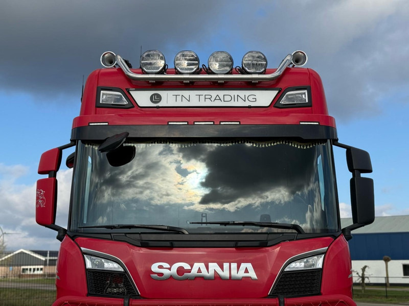 Scania R520 V8 NGS VOLLUCHT, LEER, BULLBAR, ZONDER EGR, BOOGIE. - Tegljač: slika Scania R520 V8 NGS VOLLUCHT, LEER, BULLBAR, ZONDER EGR, BOOGIE. - Tegljač Scania R520 V8 NGS VOLLUCHT, LEER, BULLBAR, ZONDER EGR, BOOGIE. - Tegljač: slika Scania R520 V8 NGS VOLLUCHT, LEER, BULLBAR, ZONDER EGR, BOOGIE. - Tegljač
