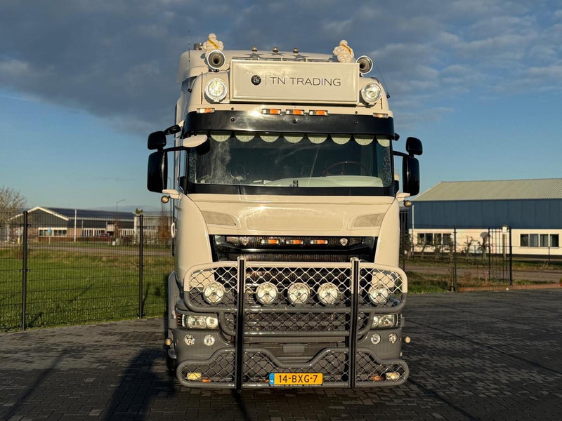 Scania R580 VOLLE SHOWTRUCK, VOLLUCHT, OPEN UITLAAT, INTERIEUR. - Tegljač: slika Scania R580 VOLLE SHOWTRUCK, VOLLUCHT, OPEN UITLAAT, INTERIEUR. - Tegljač Scania R580 VOLLE SHOWTRUCK, VOLLUCHT, OPEN UITLAAT, INTERIEUR. - Tegljač: slika Scania R580 VOLLE SHOWTRUCK, VOLLUCHT, OPEN UITLAAT, INTERIEUR. - Tegljač