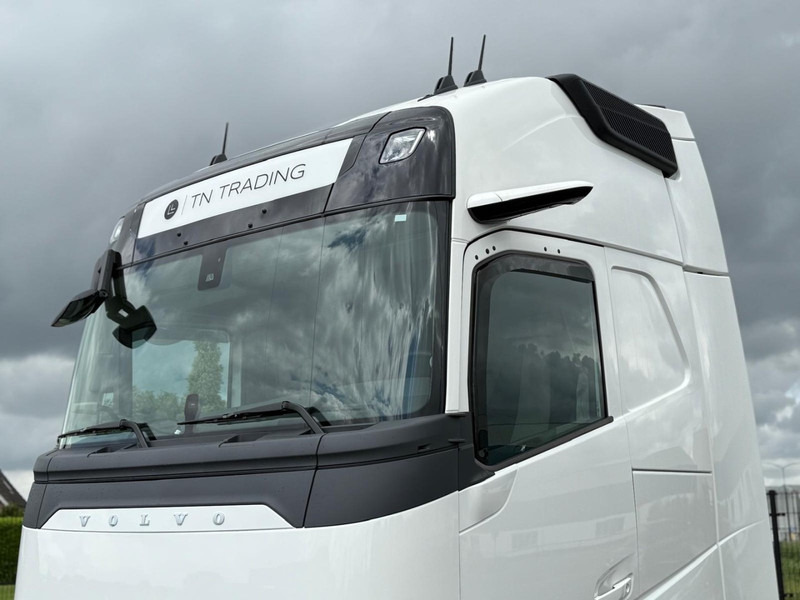 Volvo FH 13.460XL NEW, FULL AIR, ALCOA, HYDRAULIC, XL, FULL. - Tegljač: slika Volvo FH 13.460XL NEW, FULL AIR, ALCOA, HYDRAULIC, XL, FULL. - Tegljač Volvo FH 13.460XL NEW, FULL AIR, ALCOA, HYDRAULIC, XL, FULL. - Tegljač: slika Volvo FH 13.460XL NEW, FULL AIR, ALCOA, HYDRAULIC, XL, FULL. - Tegljač