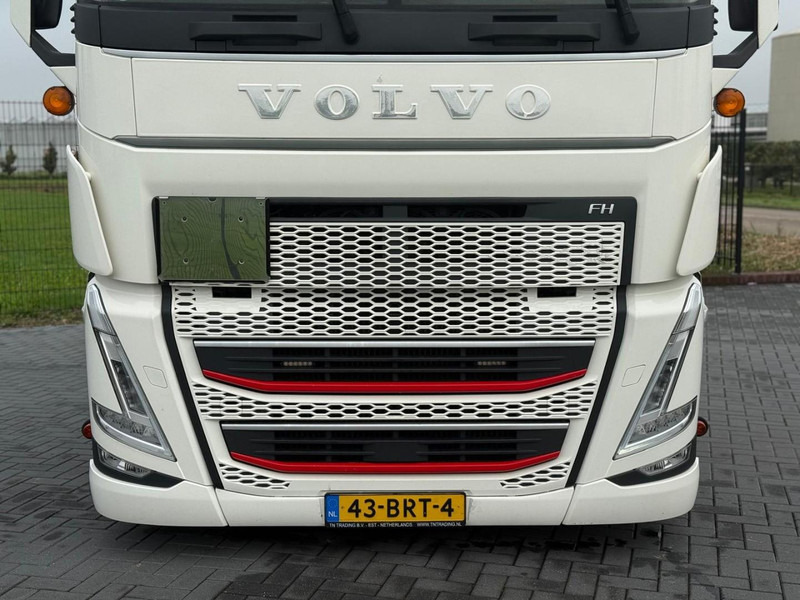 Volvo FH 13.460XL Turbocompound, leer, vollucht, 2 tanks, dubbel glas, vol spoiler. - Tegljač: slika Volvo FH 13.460XL Turbocompound, leer, vollucht, 2 tanks, dubbel glas, vol spoiler. - Tegljač Volvo FH 13.460XL Turbocompound, leer, vollucht, 2 tanks, dubbel glas, vol spoiler. - Tegljač: slika Volvo FH 13.460XL Turbocompound, leer, vollucht, 2 tanks, dubbel glas, vol spoiler. - Tegljač
