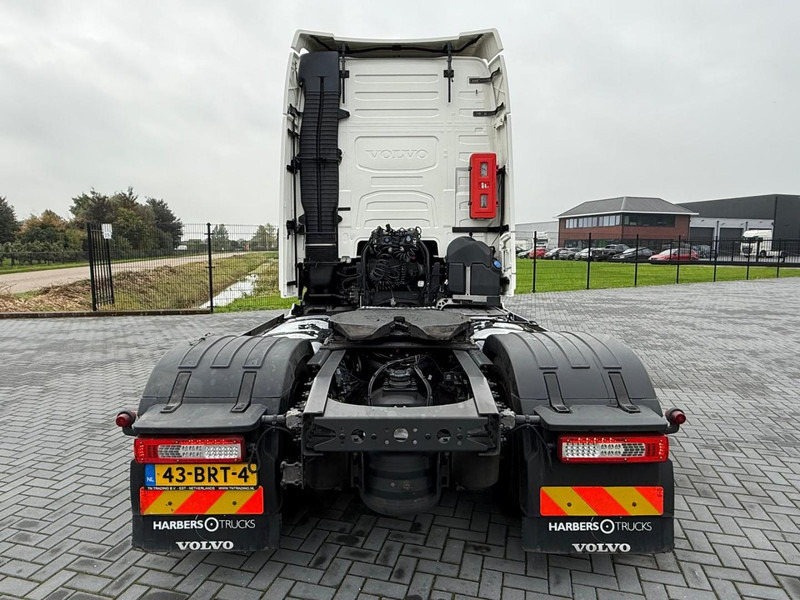 Tegljač Volvo FH 13.460XL Turbocompound, leer, vollucht, 2 tanks, dubbel glas, vol spoiler.: slika Tegljač Volvo FH 13.460XL Turbocompound, leer, vollucht, 2 tanks, dubbel glas, vol spoiler.