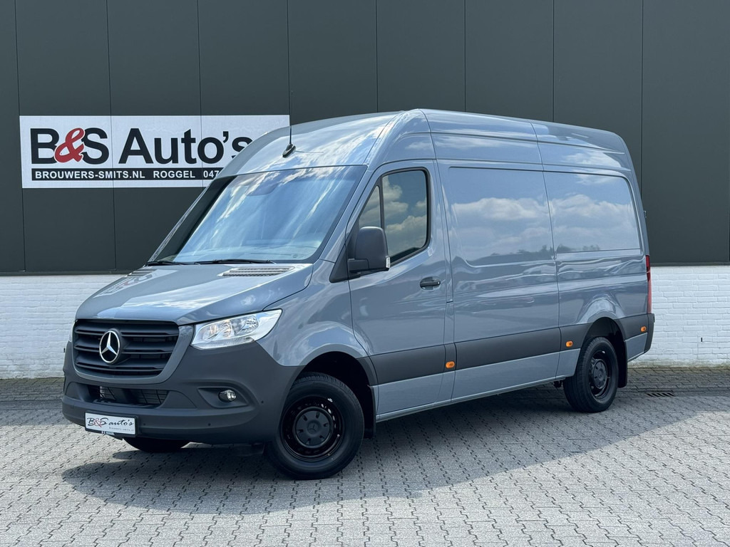 Mercedes-Benz Sprinter-317 L2 Trekhaak 3500kg Camera Navigatie Cruise Clima Pdc Keyless Leder+verwarming - Furgon: slika Mercedes-Benz Sprinter-317 L2 Trekhaak 3500kg Camera Navigatie Cruise Clima Pdc Keyless Leder+verwarming - Furgon Mercedes-Benz Sprinter-317 L2 Trekhaak 3500kg Camera Navigatie Cruise Clima Pdc Keyless Leder+verwarming - Furgon: slika Mercedes-Benz Sprinter-317 L2 Trekhaak 3500kg Camera Navigatie Cruise Clima Pdc Keyless Leder+verwarming - Furgon