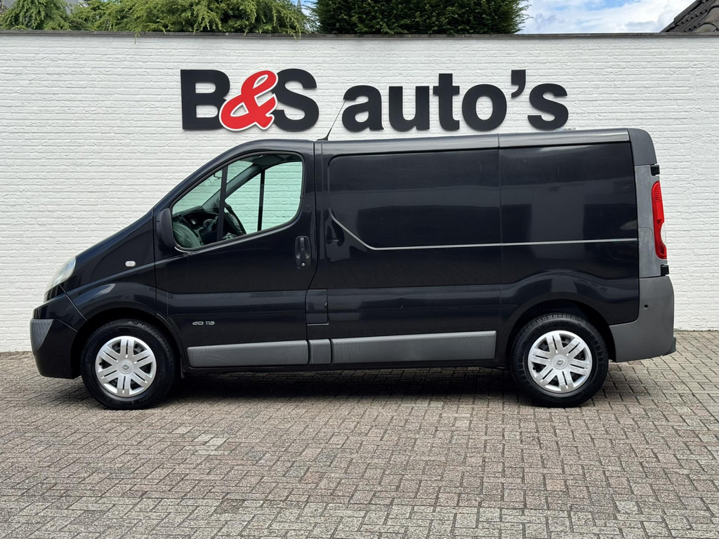 Renault Trafic-2.0 dCi T27 L1H1Navigatie Bleutooth Airco Elektrische ramen - Mali kombi: slika Renault Trafic-2.0 dCi T27 L1H1Navigatie Bleutooth Airco Elektrische ramen - Mali kombi Renault Trafic-2.0 dCi T27 L1H1Navigatie Bleutooth Airco Elektrische ramen - Mali kombi: slika Renault Trafic-2.0 dCi T27 L1H1Navigatie Bleutooth Airco Elektrische ramen - Mali kombi