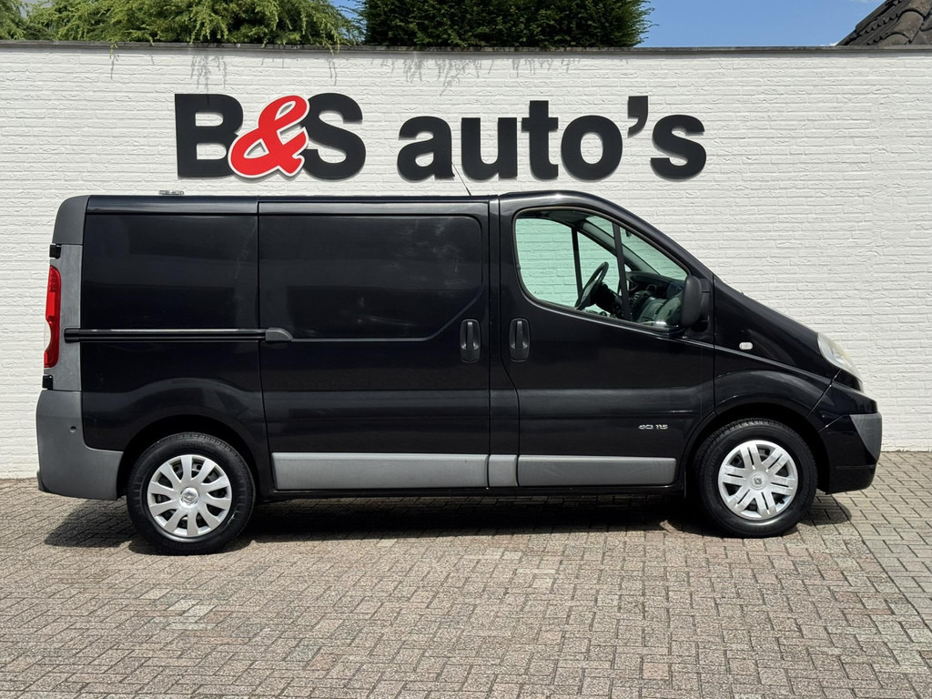 Renault Trafic-2.0 dCi T27 L1H1Navigatie Bleutooth Airco Elektrische ramen - Mali kombi: slika Renault Trafic-2.0 dCi T27 L1H1Navigatie Bleutooth Airco Elektrische ramen - Mali kombi Renault Trafic-2.0 dCi T27 L1H1Navigatie Bleutooth Airco Elektrische ramen - Mali kombi: slika Renault Trafic-2.0 dCi T27 L1H1Navigatie Bleutooth Airco Elektrische ramen - Mali kombi