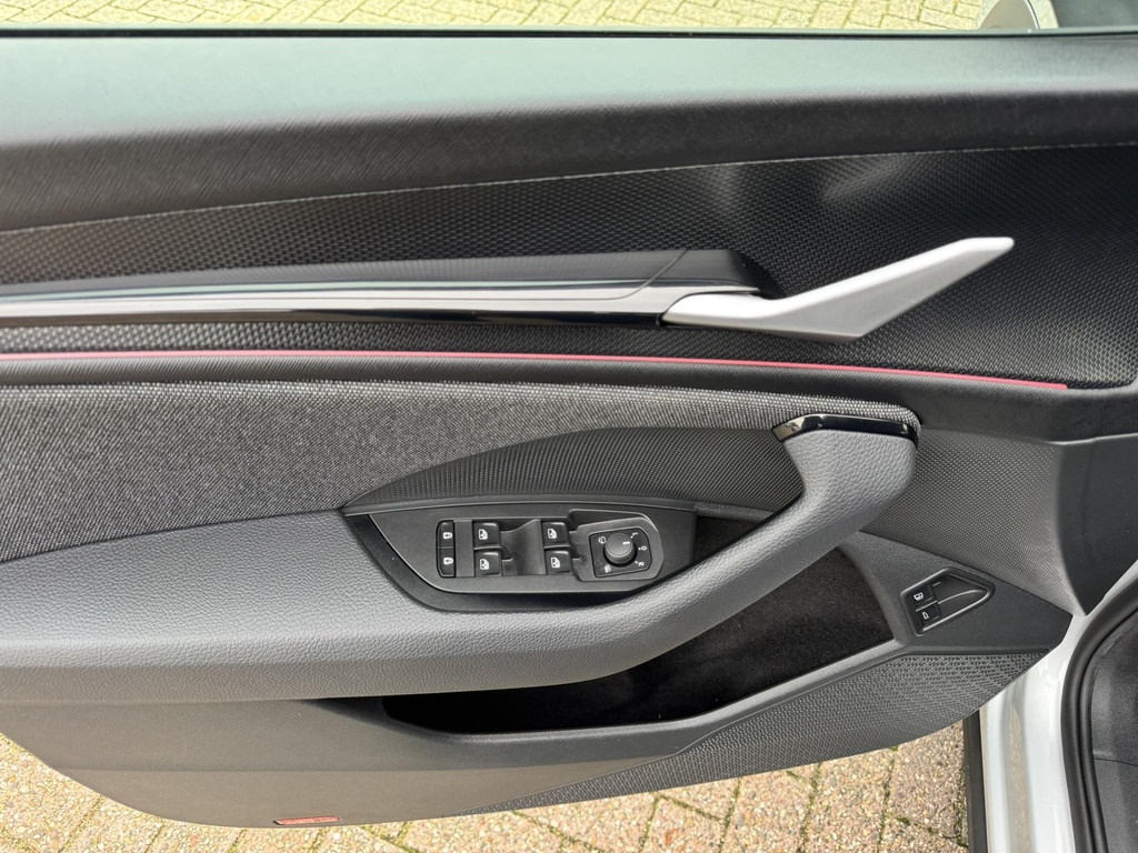 SUV Škoda Kodiaq-1.5 TSI PHEV Business Edition Full LED Adaptive cruis Climate Stoel-Stuurverwarming Apple / Android Navi Camera: slika SUV Škoda Kodiaq-1.5 TSI PHEV Business Edition Full LED Adaptive cruis Climate Stoel-Stuurverwarming Apple / Android Navi Camera SUV Škoda Kodiaq-1.5 TSI PHEV Business Edition Full LED Adaptive cruis Climate Stoel-Stuurverwarming Apple / Android Navi Camera: slika SUV Škoda Kodiaq-1.5 TSI PHEV Business Edition Full LED Adaptive cruis Climate Stoel-Stuurverwarming Apple / Android Navi Camera