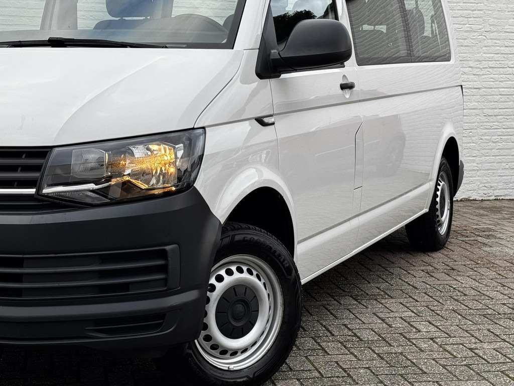 Volkswagen Transporter Kombi-T6 2.0 TDI 9 persoons Cruise control Airco Verwarmbare buitenspiegels - Putnički kombi: slika Volkswagen Transporter Kombi-T6 2.0 TDI 9 persoons Cruise control Airco Verwarmbare buitenspiegels - Putnički kombi Volkswagen Transporter Kombi-T6 2.0 TDI 9 persoons Cruise control Airco Verwarmbare buitenspiegels - Putnički kombi: slika Volkswagen Transporter Kombi-T6 2.0 TDI 9 persoons Cruise control Airco Verwarmbare buitenspiegels - Putnički kombi