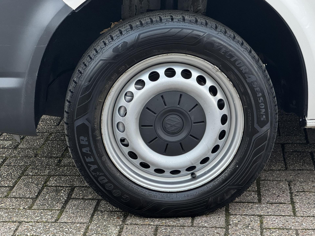 Volkswagen Transporter Kombi-T6 2.0 TDI 9 persoons Cruise control Airco Verwarmbare buitenspiegels - Putnički kombi: slika Volkswagen Transporter Kombi-T6 2.0 TDI 9 persoons Cruise control Airco Verwarmbare buitenspiegels - Putnički kombi Volkswagen Transporter Kombi-T6 2.0 TDI 9 persoons Cruise control Airco Verwarmbare buitenspiegels - Putnički kombi: slika Volkswagen Transporter Kombi-T6 2.0 TDI 9 persoons Cruise control Airco Verwarmbare buitenspiegels - Putnički kombi