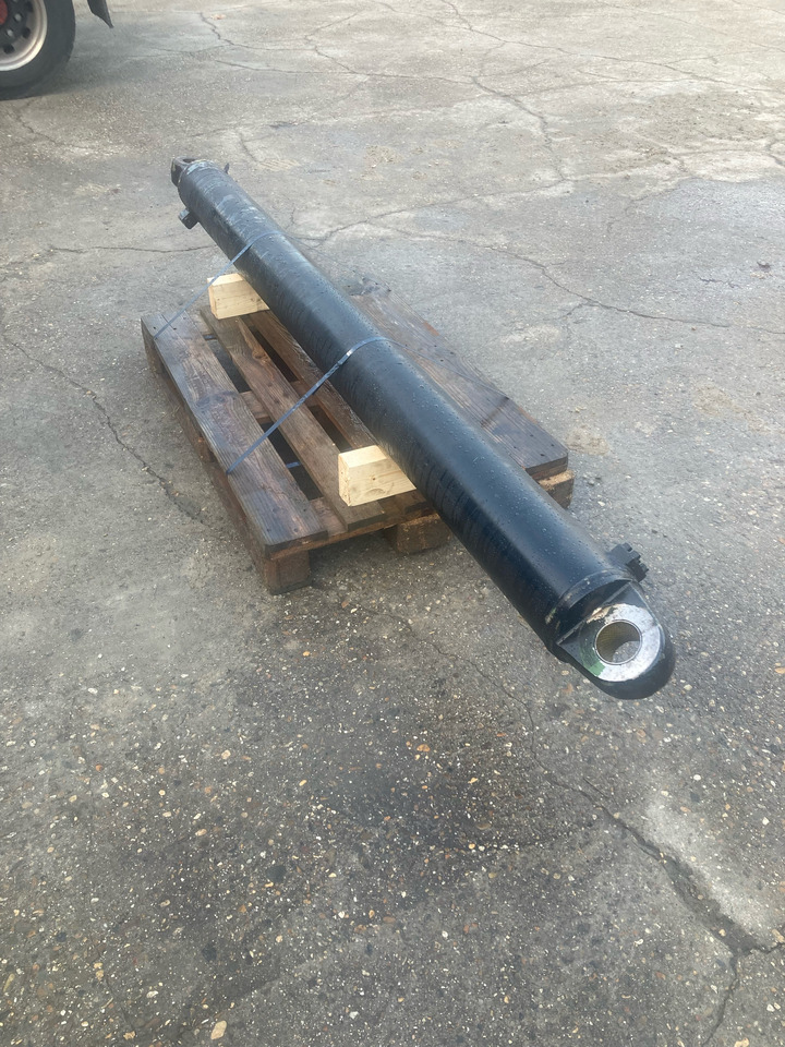 Hyva - Hidraulični cilindar: slika Hyva - Hidraulični cilindar Hyva - Hidraulični cilindar: slika Hyva - Hidraulični cilindar