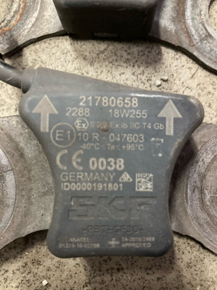 Volvo Tyre pressure sensor - Senzor: slika Volvo Tyre pressure sensor - Senzor Volvo Tyre pressure sensor - Senzor: slika Volvo Tyre pressure sensor - Senzor