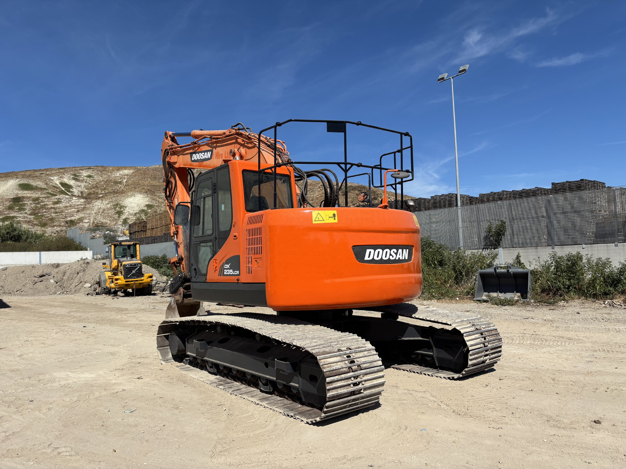 DOOSAN DX235LCR - Bager gusjeničar: slika DOOSAN DX235LCR - Bager gusjeničar DOOSAN DX235LCR - Bager gusjeničar: slika DOOSAN DX235LCR - Bager gusjeničar