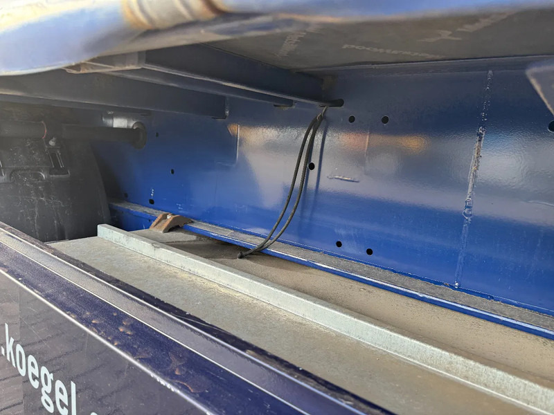 Poluprikolica s ceradom Kögel Schuifzeil met Coil / BPW-Disc / Lift-as: slika Poluprikolica s ceradom Kögel Schuifzeil met Coil / BPW-Disc / Lift-as