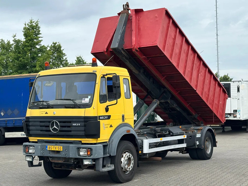 Mercedes-Benz SK 1931 4x2 Meiler Haakarm 20T Manual + Telma / Euro 1 - Kamion s kukastom dizalicom: slika Mercedes-Benz SK 1931 4x2 Meiler Haakarm 20T Manual + Telma / Euro 1 - Kamion s kukastom dizalicom Mercedes-Benz SK 1931 4x2 Meiler Haakarm 20T Manual + Telma / Euro 1 - Kamion s kukastom dizalicom: slika Mercedes-Benz SK 1931 4x2 Meiler Haakarm 20T Manual + Telma / Euro 1 - Kamion s kukastom dizalicom