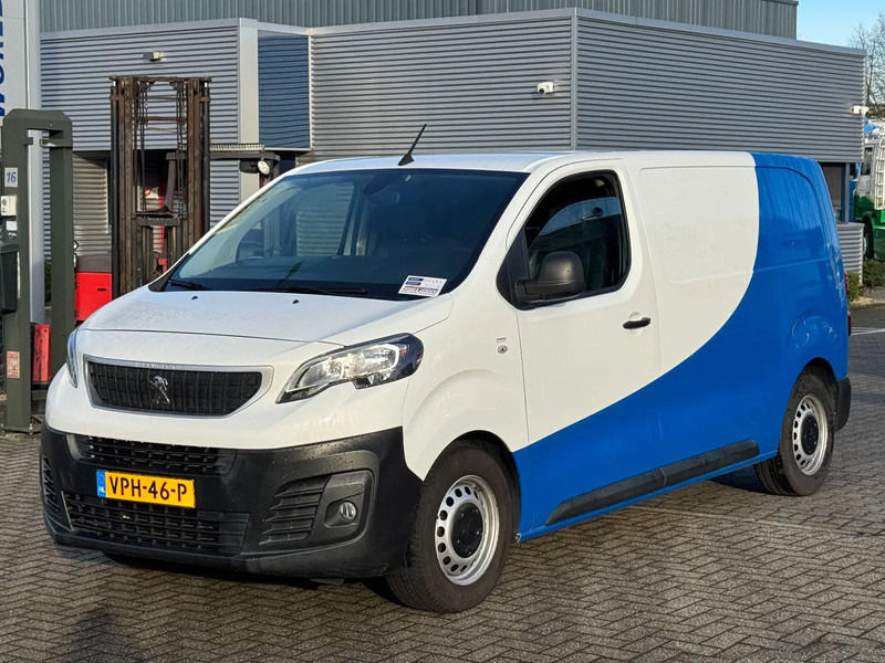 Peugeot Expert 226C 1.6 BlueHDI 115 Premium Navi / Airco / Cruise / Half leer - Mali kombi: slika Peugeot Expert 226C 1.6 BlueHDI 115 Premium Navi / Airco / Cruise / Half leer - Mali kombi Peugeot Expert 226C 1.6 BlueHDI 115 Premium Navi / Airco / Cruise / Half leer - Mali kombi: slika Peugeot Expert 226C 1.6 BlueHDI 115 Premium Navi / Airco / Cruise / Half leer - Mali kombi