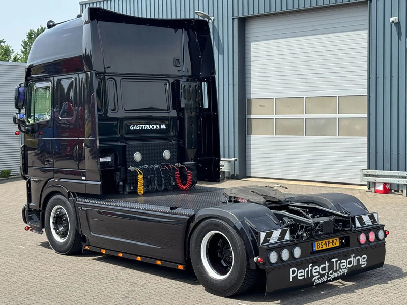 DAF XF 105.460 Super Space Cab Showtruck *TOP* - Tegljač: slika DAF XF 105.460 Super Space Cab Showtruck *TOP* - Tegljač DAF XF 105.460 Super Space Cab Showtruck *TOP* - Tegljač: slika DAF XF 105.460 Super Space Cab Showtruck *TOP* - Tegljač