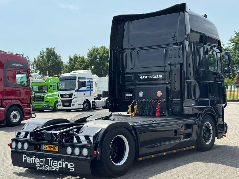 DAF XF 105.460 Super Space Cab Showtruck *TOP* - Tegljač: slika DAF XF 105.460 Super Space Cab Showtruck *TOP* - Tegljač DAF XF 105.460 Super Space Cab Showtruck *TOP* - Tegljač: slika DAF XF 105.460 Super Space Cab Showtruck *TOP* - Tegljač