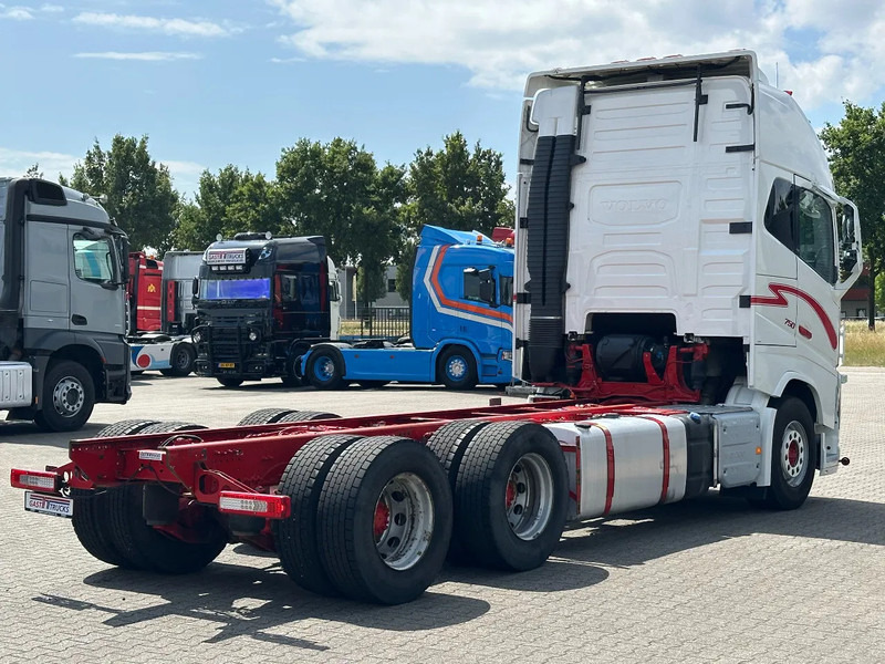 Volvo FH 16.750 6x4 Globe XL Chassis Retarder 4.30 Wb Full Air - Kamion-šasija: slika Volvo FH 16.750 6x4 Globe XL Chassis Retarder 4.30 Wb Full Air - Kamion-šasija Volvo FH 16.750 6x4 Globe XL Chassis Retarder 4.30 Wb Full Air - Kamion-šasija: slika Volvo FH 16.750 6x4 Globe XL Chassis Retarder 4.30 Wb Full Air - Kamion-šasija