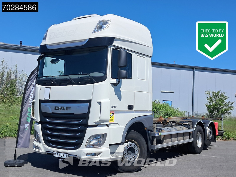 DAF XF 450 6X2 BDF SSC Retarder 2x Tanks Liftachse Standklima LED ACC Euro 6 - Transporter kontejnera/ Kamion s izmjenjivim sanducima: slika DAF XF 450 6X2 BDF SSC Retarder 2x Tanks Liftachse Standklima LED ACC Euro 6 - Transporter kontejnera/ Kamion s izmjenjivim sanducima DAF XF 450 6X2 BDF SSC Retarder 2x Tanks Liftachse Standklima LED ACC Euro 6 - Transporter kontejnera/ Kamion s izmjenjivim sanducima: slika DAF XF 450 6X2 BDF SSC Retarder 2x Tanks Liftachse Standklima LED ACC Euro 6 - Transporter kontejnera/ Kamion s izmjenjivim sanducima